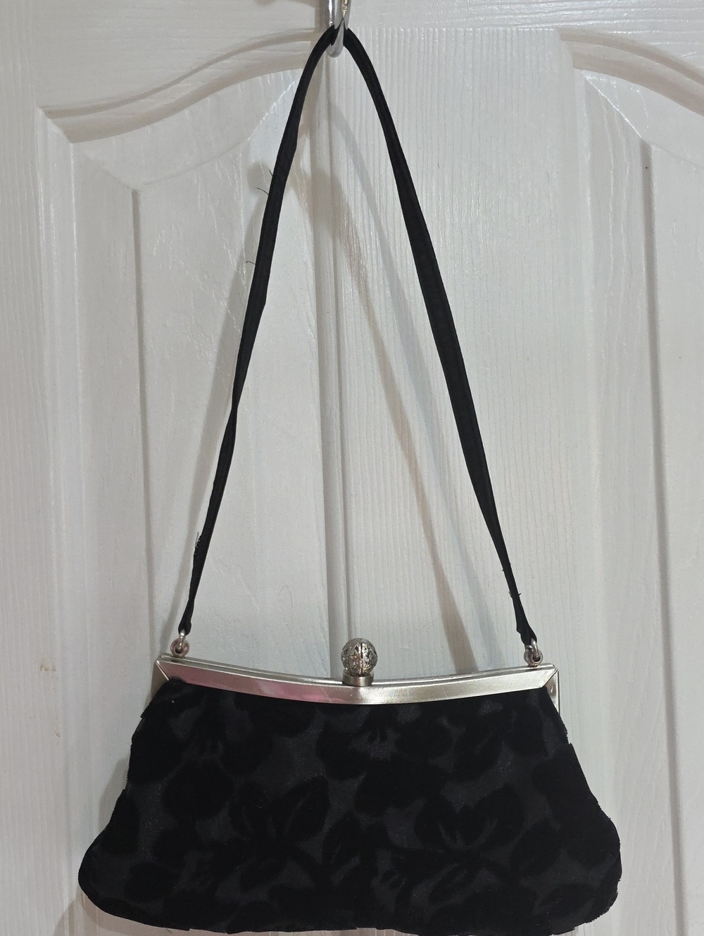 Hillard & Hanson Black Floral Velvet Evening Clutch with Silver Frame